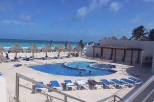Cancun Airport to Villas Marlin Cancun