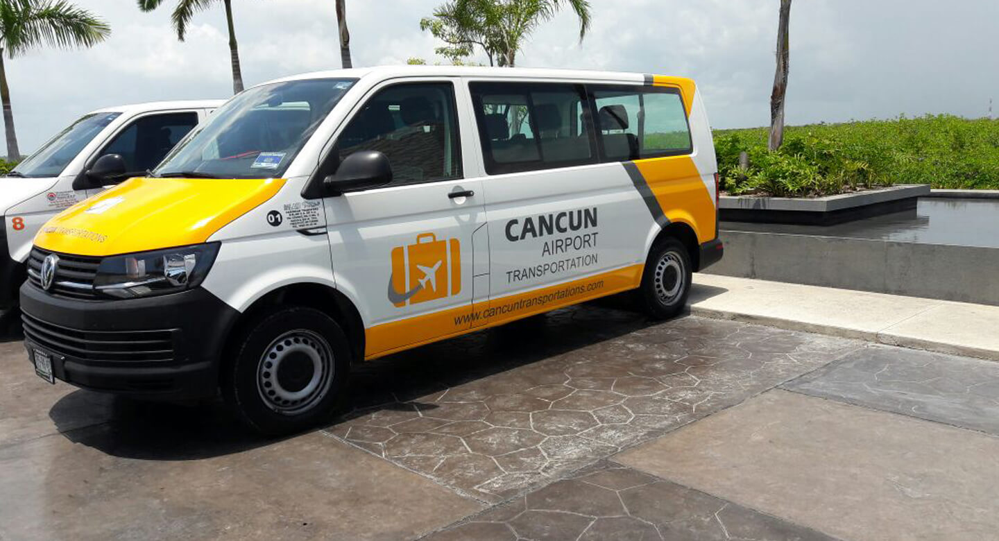 Taxi del Aeropuerto de Cancún Taxi privado y de lujo Aeropuerto de