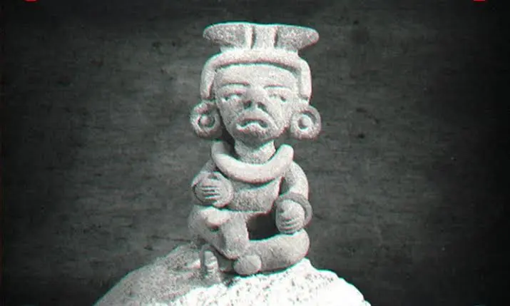 Representación de Aluxes en la Península de Yucatán y su relación con los cenotes de la región.