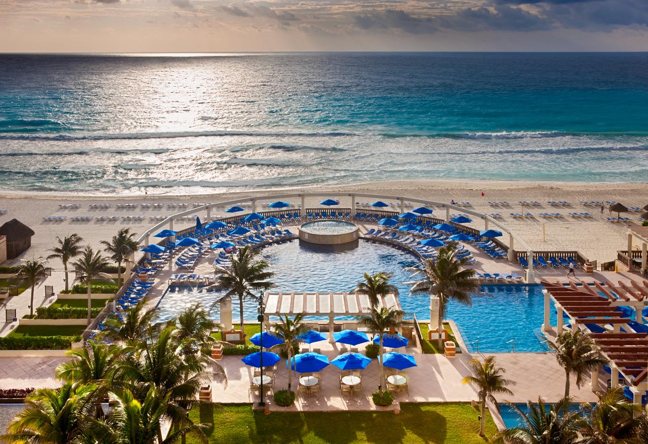 Cancun Airport to Marriott Cancun Resort