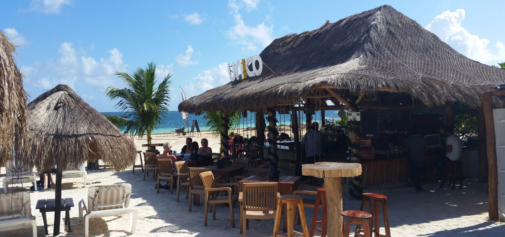 Puerto Morelos Bars