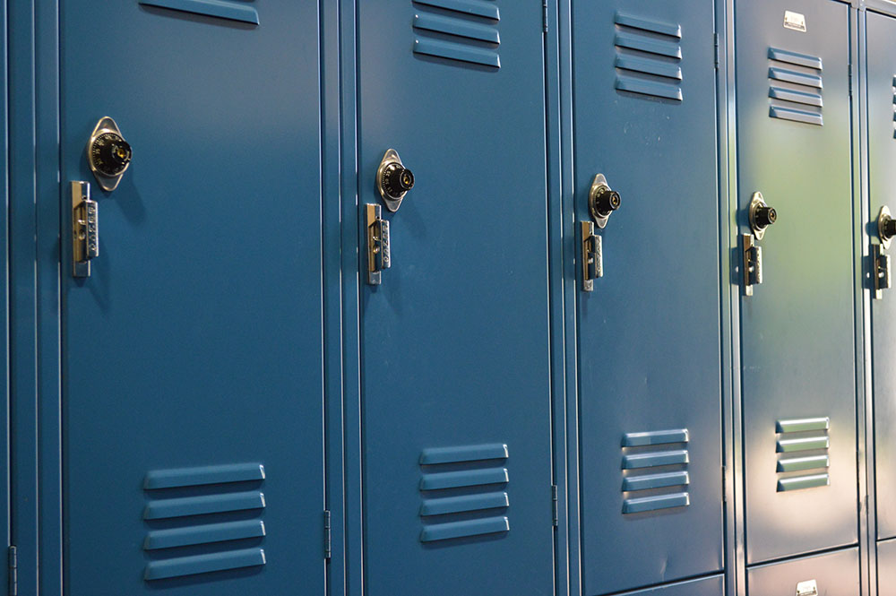 Lockers Cancun Airport