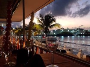 Tiki Tok Bar cozumel bars