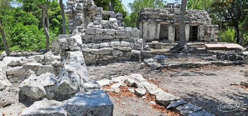 xel-ha mayan ruins
