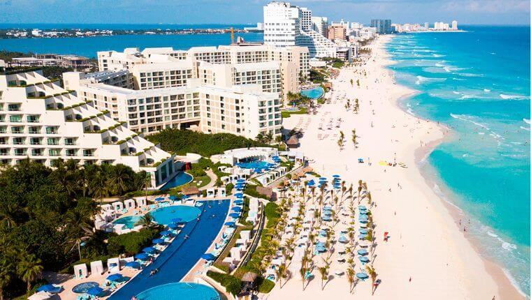 Cancun Hotels will offer PCR tests 