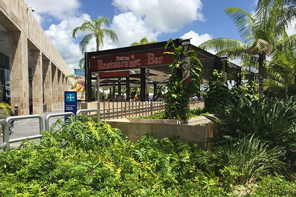 berry hill cancun airport