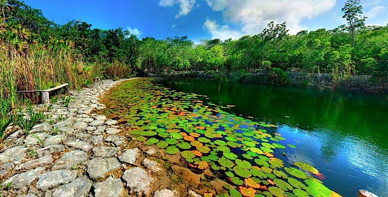 Cenote Las Morrajas Cancun