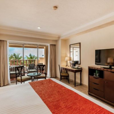 GR Solaris Cancun Resort & Spa suite