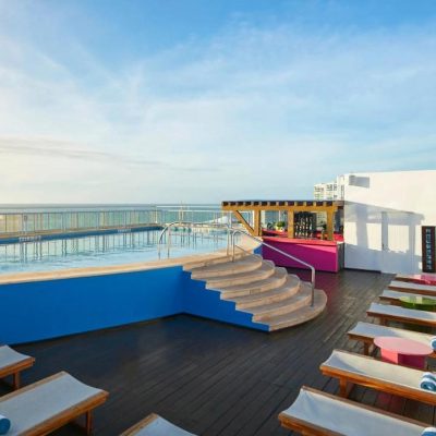 Aloft Cancun Hotel Pool Area