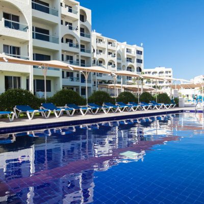 Aquamarina Beach Hotel Cancun Pool