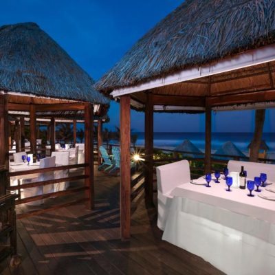 Grand Oasis Cancun restaurant