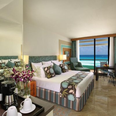 Grand Oasis Cancun suite