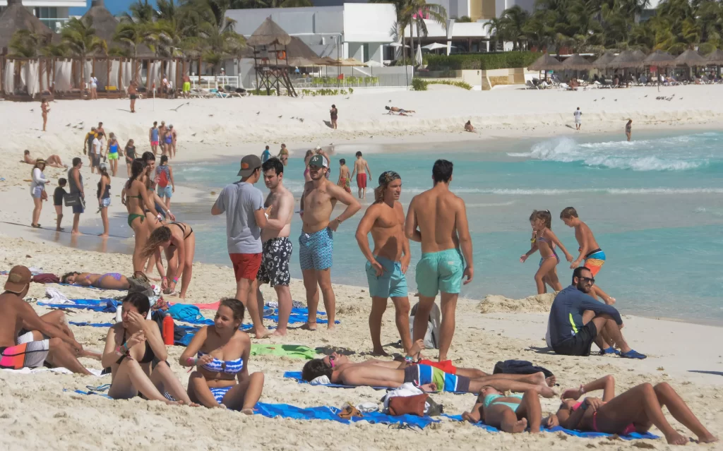The Allure of Cancun's Tourism