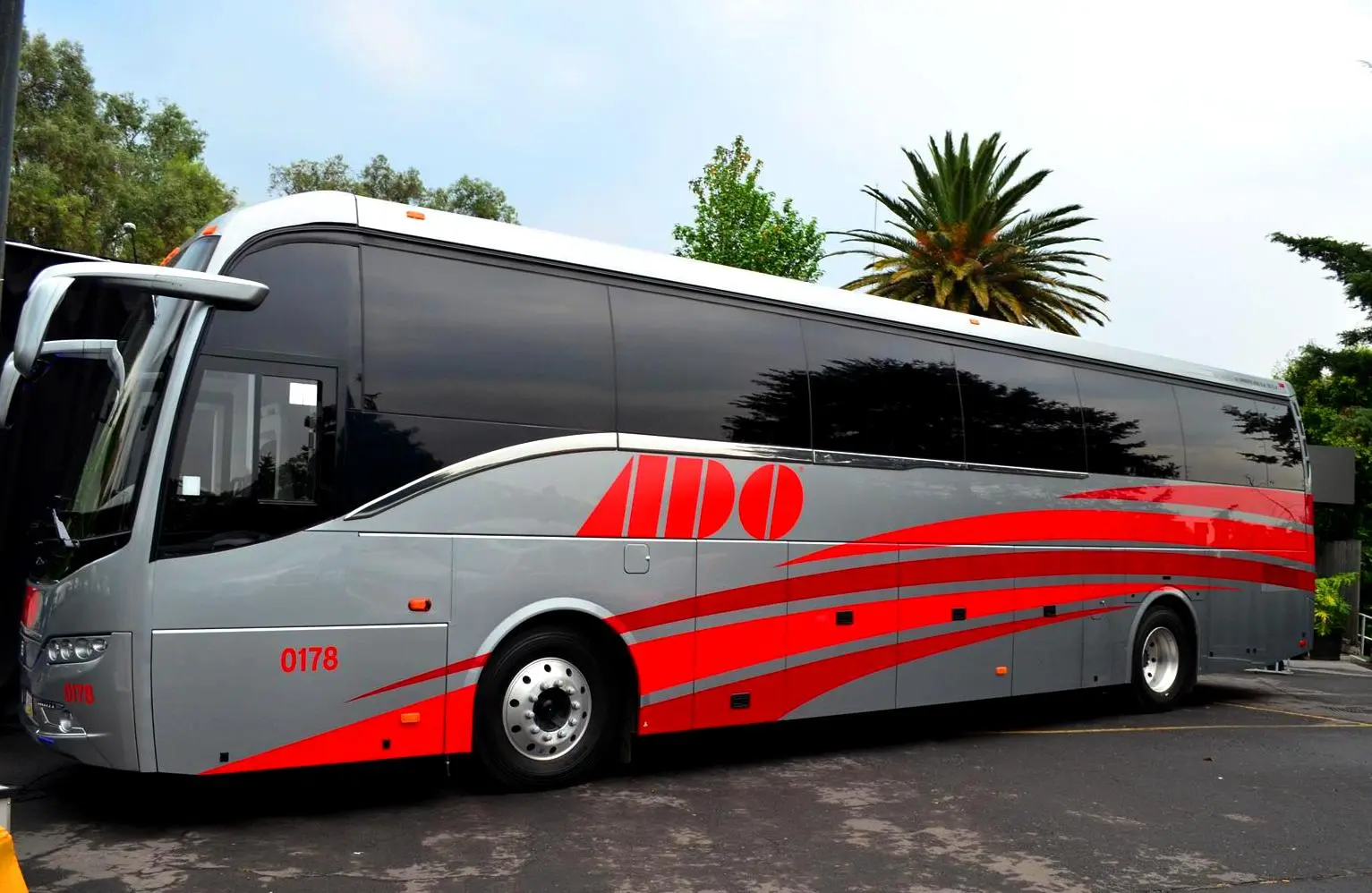 ADO Buses -  4 Types of Cancun Transportation from the Airport
