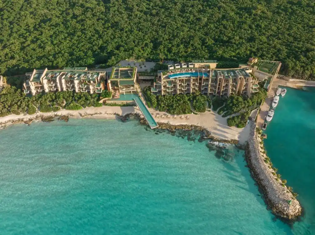 La Casa de la Playa  by Xcaret Resort