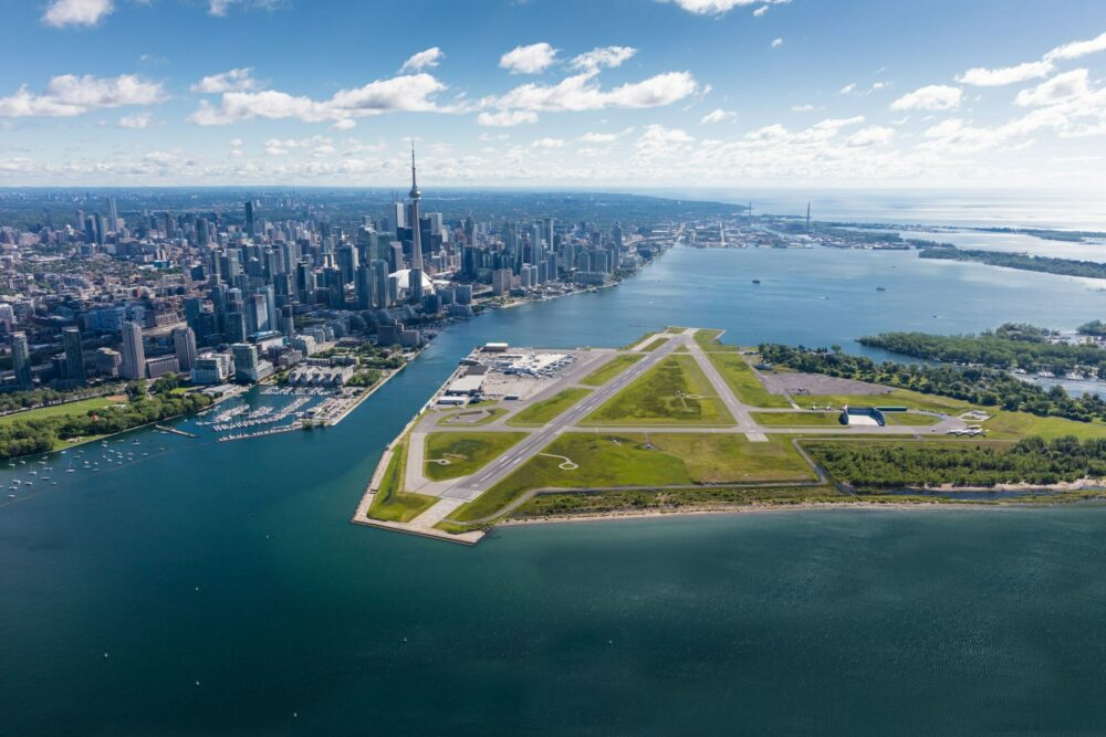 Billy Bishop Toronto City Airport (YTZ)