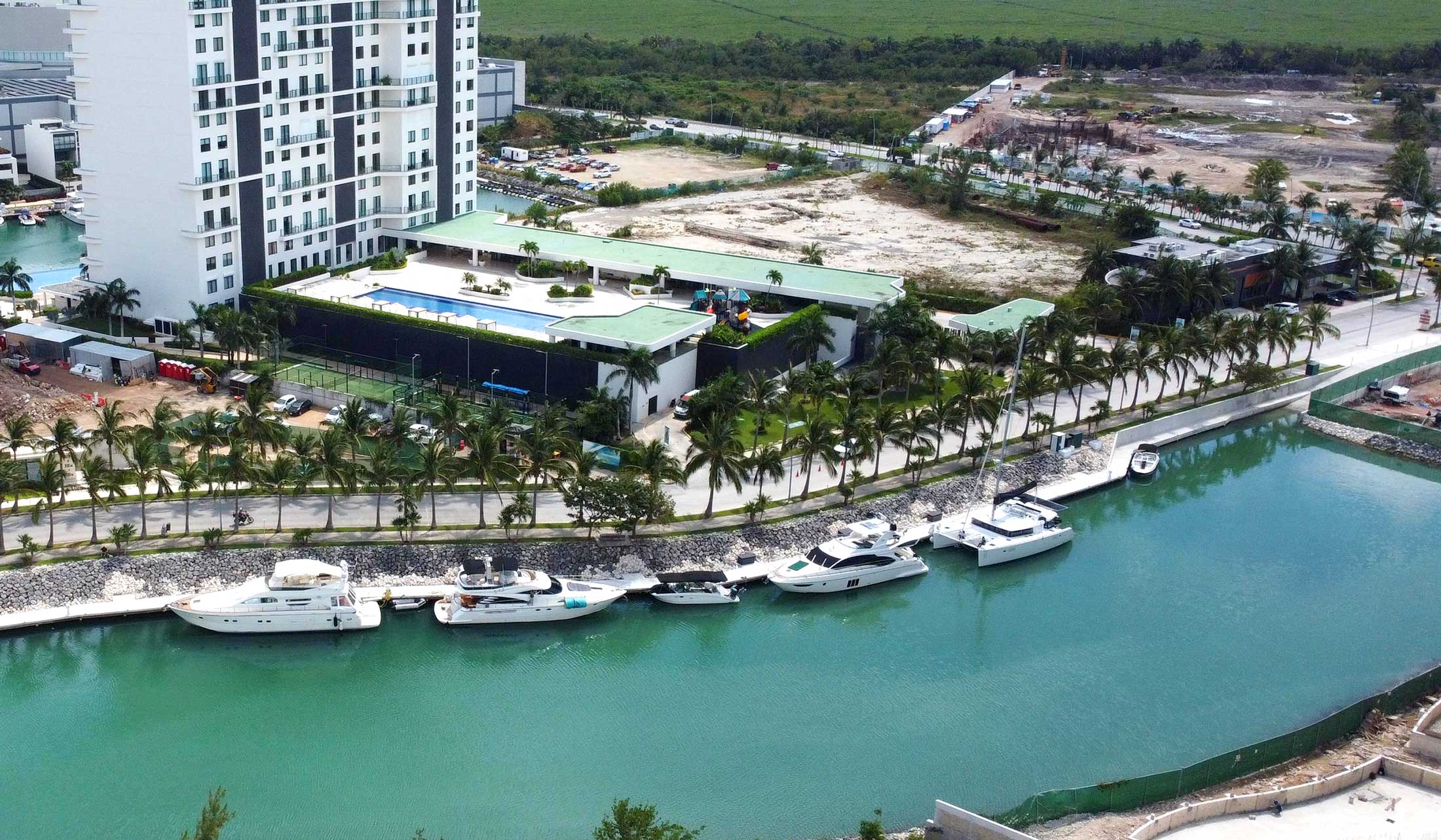 Marina Puerto Cancun