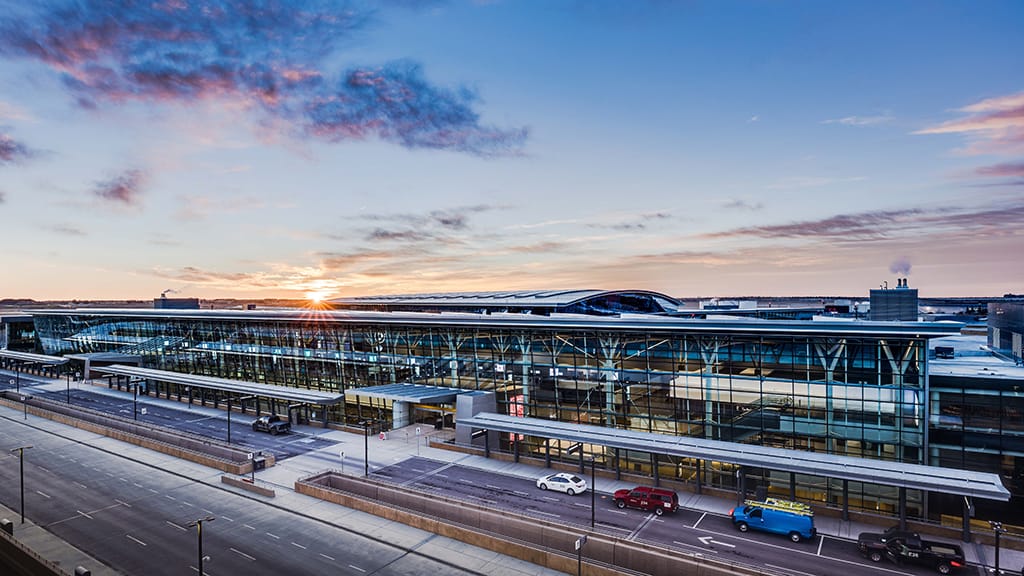 New direct flights from Calgary to Cancun