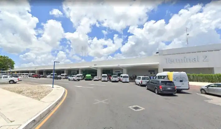 Terminal 2: Domestic and International Flights