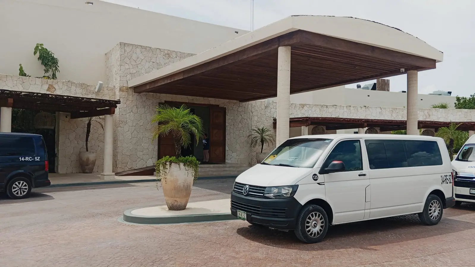 Shared Shuttles at Cancun Airport from Riviera Maya
