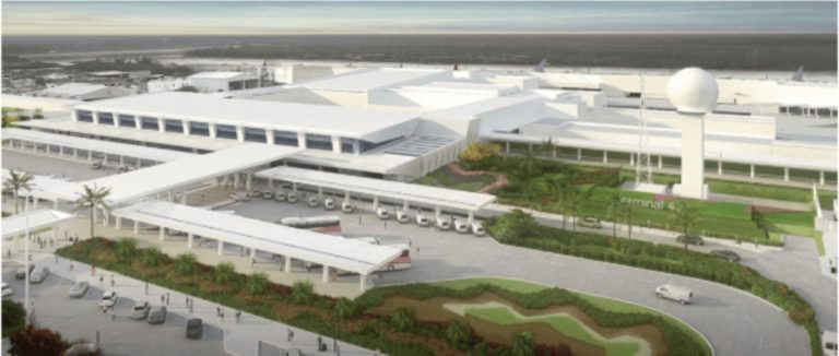 Terminal 4 del Aeropuerto de Cancún Terminal 4 del Aeropuerto de Cancún